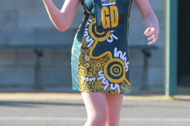 15u-netball-old-collegians-3.jpg