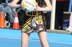 17u-netball-merrivale-2.jpg