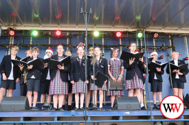 dennington-carols-13.jpg