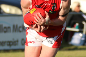 footy—-allansford-v-dennington-12.jpg