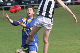 footy—-camperdown-v-north-warrnambool-12.jpg