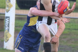 footy—-camperdown-v-north-warrnambool-18.jpg