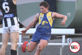 footy—-camperdown-v-north-warrnambool-8.jpg
