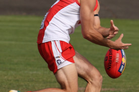 footy—-cobden-v-south-warrambool-1.jpg