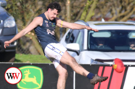 footy—-cobden-v-warrnambool-1-1755740145.jpg