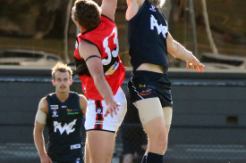 footy—-cobden-v-warrnambool-5.jpg