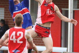 footy—-dennington-v-panmure-5.jpg
