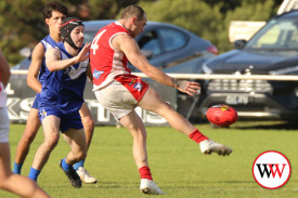 footy—-dennington-v-russells-creek-8.jpg