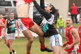 footy—-kolora-noorat-v-dennington-1.jpg