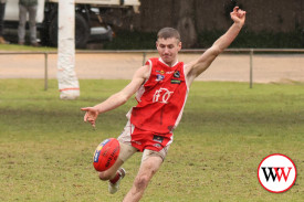 footy—-kolora-noorat-v-dennington-4.jpg
