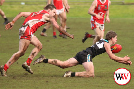 footy—-kolora-noorat-v-dennington-9-1755745306.jpg