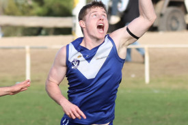 footy—-kolora-noorat-v-russells-creek-7.jpg