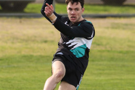 footy—-kolora-noorat-v-south-rovers-6.jpg