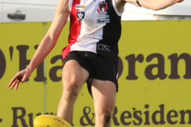 footy—-koroit-v-port-fairy-13.jpg