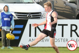 footy—-koroit-v-port-fairy-17.jpg