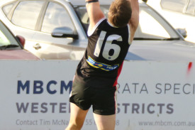 footy—-koroit-v-port-fairy-3.jpg