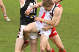 footy—-koroit-v-south-warrnambool-2-1752722095.jpg