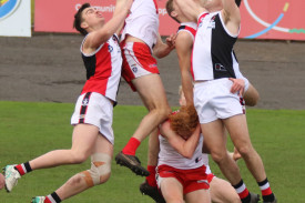 footy—-koroit-v-south-warrnambool-8-1752722172.jpg