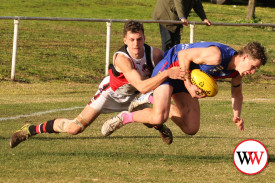footy—-koroit-v-terang-mortlake-10.jpg