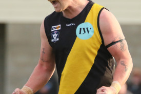 footy—-merrivale-v-allansford-14.jpg