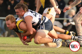 footy—-merrivale-v-allansford-2.jpg