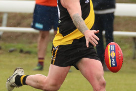 footy—-merrivale-v-south-rovers-4.jpg
