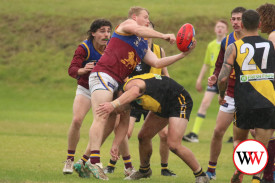 footy—-merrivale-v-south-rovers-7.jpg