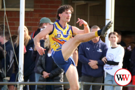 footy—-north-warrnambool-v-koroit-17.jpg