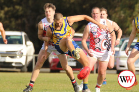 footy—-north-warrnambool-v-koroit-6.jpg