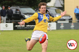 footy—-north-warrnambool-v-port-fairy-13.jpg