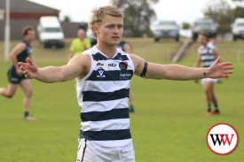 footy—-old-collegians-v-allansford-10.jpg