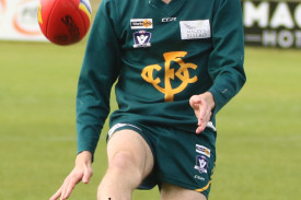 footy—-old-collegians-v-allansford-20.jpg