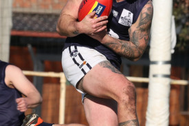 footy—-old-collegians-v-nirranda-1.jpg