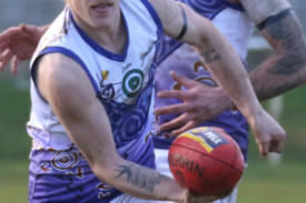 footy—-old-collegians-v-russells-creek-5.jpg