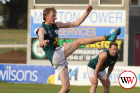 footy—-old-collegians-v-south-rovers-4.jpg