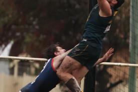 footy—-old-collegians-v-timboon-3.jpg