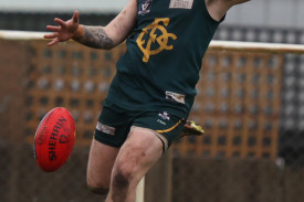 footy—-old-collegians-v-timboon-4.jpg