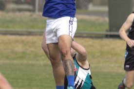 footy—-russells-creek-v-kolora-noorat-4.jpg