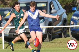 footy—-russells-creek-v-old-collegains-4.jpg