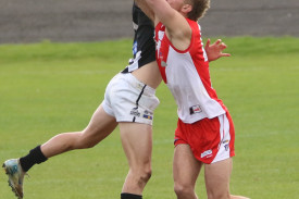 footy—-south-warrnambool-v-camperdown-2.jpg