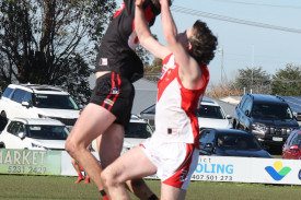 footy—-south-warrnambool-v-cobden-8.jpg
