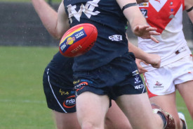 footy—-south-warrnambool-v-warrnambool-14.jpg