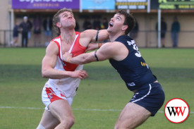 footy—-south-warrnambool-v-warrnambool-5.jpg