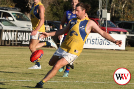 footy—-terang-mortlake-v-north-warrnambool-1.jpg