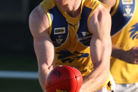 footy—-terang-mortlake-v-north-warrnambool-5.jpg