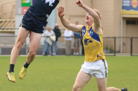 footy—-warrnambool-v-north-warrnambool-21.jpg