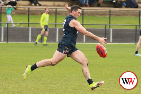 footy—-warrnambool-v-north-warrnambool-23.jpg