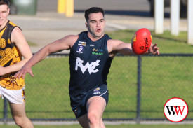 footy—-warrnambool-v-portland-10.jpg