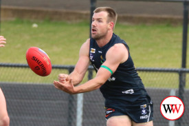 footy—-warrnambool-v-terang-mortlake-12.jpg