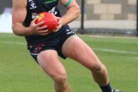 footy—-warrnambool-v-terang-mortlake-2.jpg
